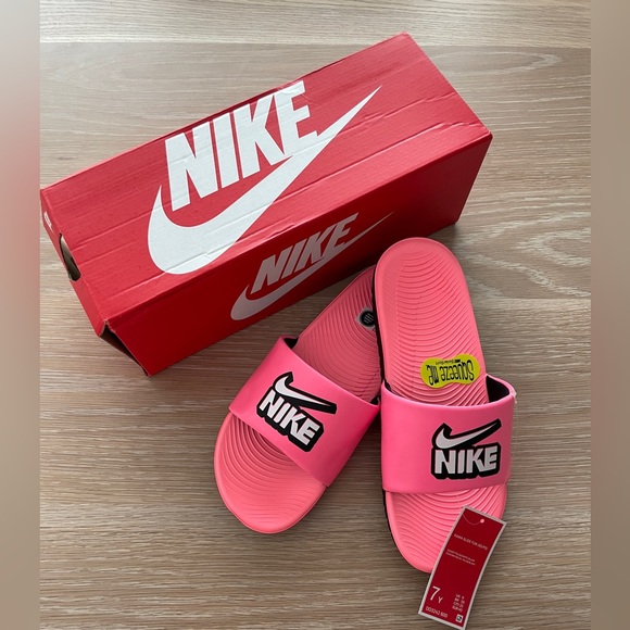 Nike Other - Nike Youth Slides